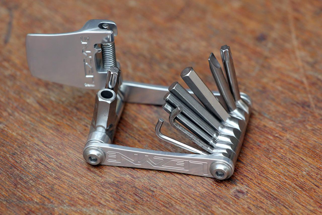 Review: Lezyne SV-11 Multi-Tool | road.cc